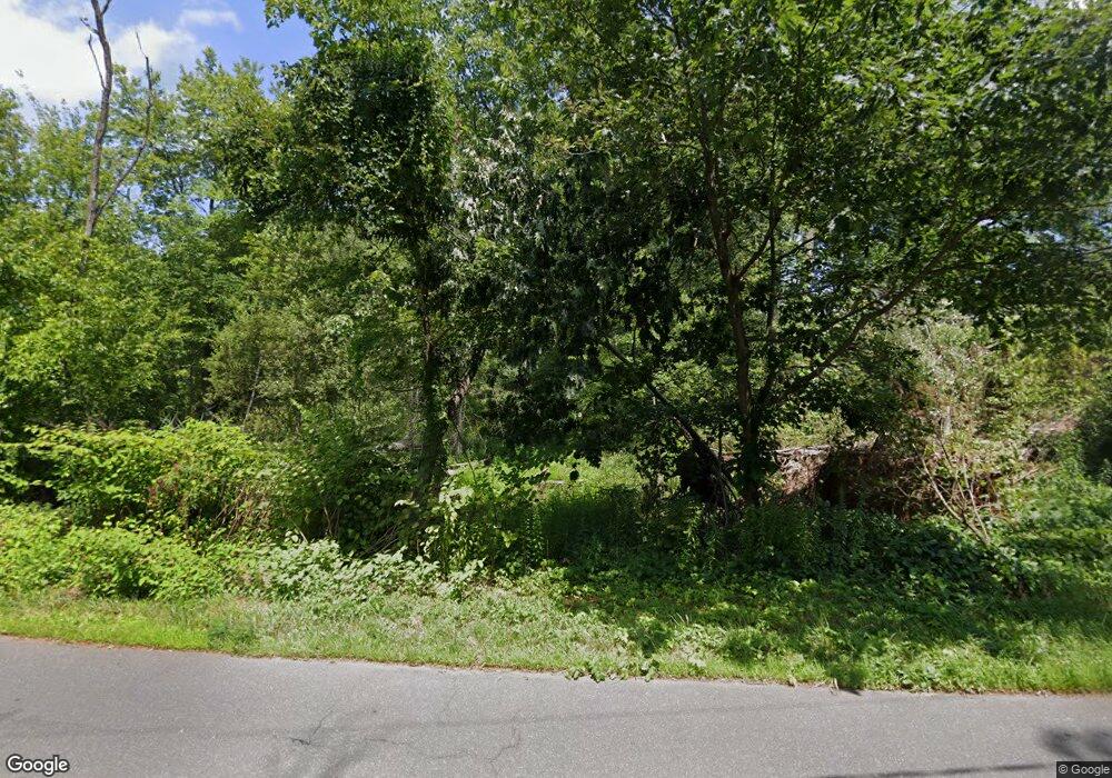 5 Winkler Rd, East Windsor, CT 06088 - photo 1