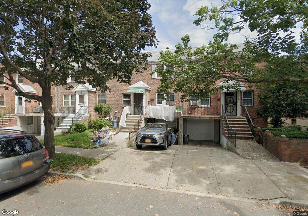 3121 70th St, East Elmhurst, NY 11370 - photo 1