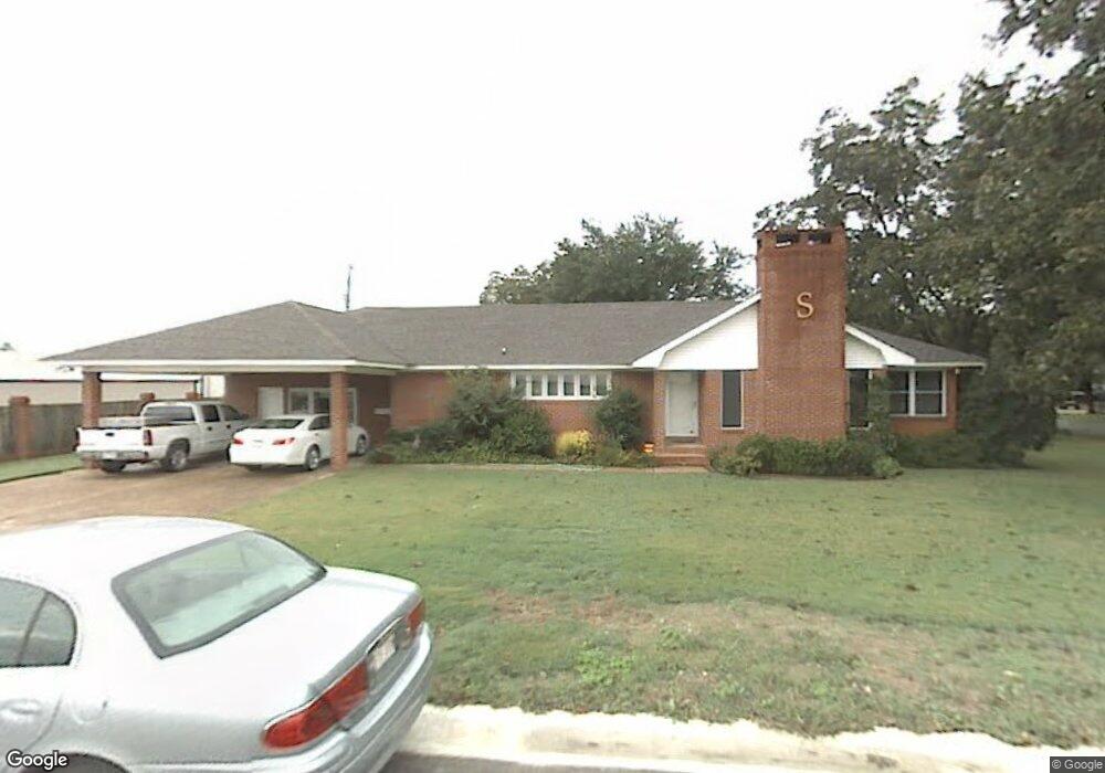 2014 S Maple St, Stuttgart, AR 72160 - photo 1