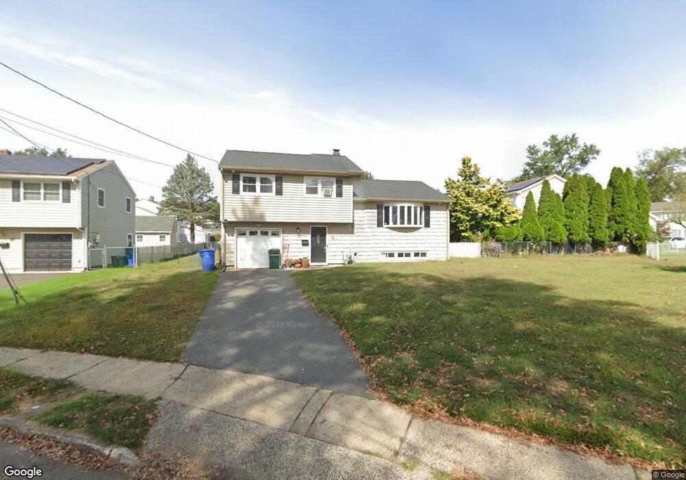 14 Locust Ave, Middlesex, NJ 08846 - photo 1