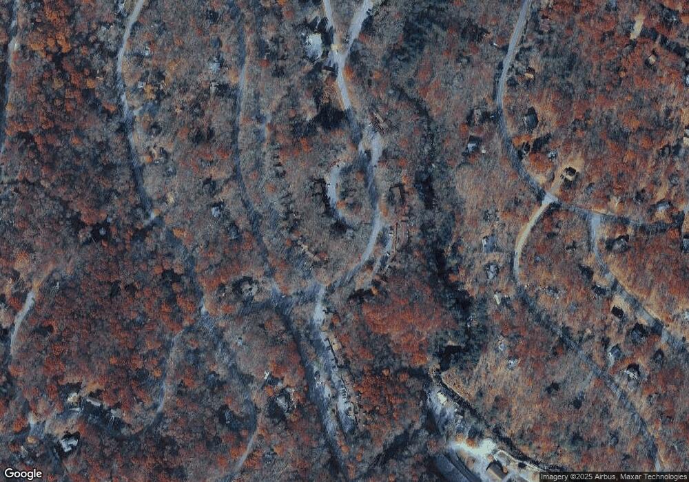 202 Falls Cir, Bushkill, PA 18324 - photo 1