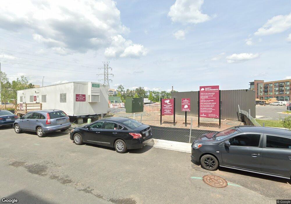 12880 Mosaic Park Way unit R, Herndon, VA 20171 - photo 1