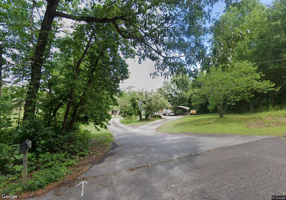 205 W Park Dr, Walhalla, SC 29691 - photo 1