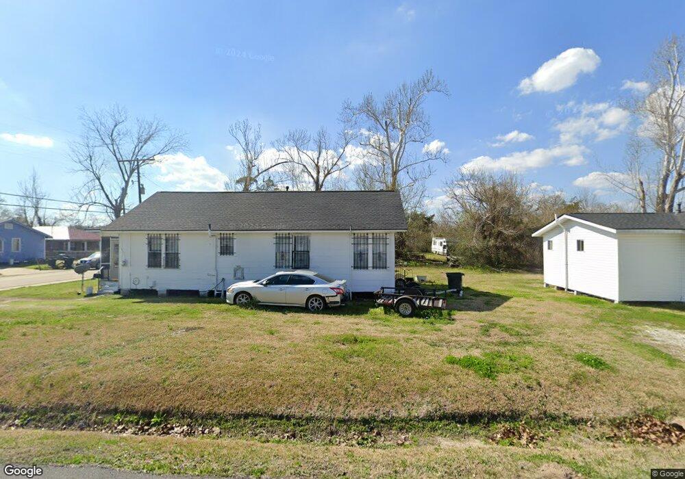 1101 N Cherry St, Lake Charles, LA 70601 - photo 1