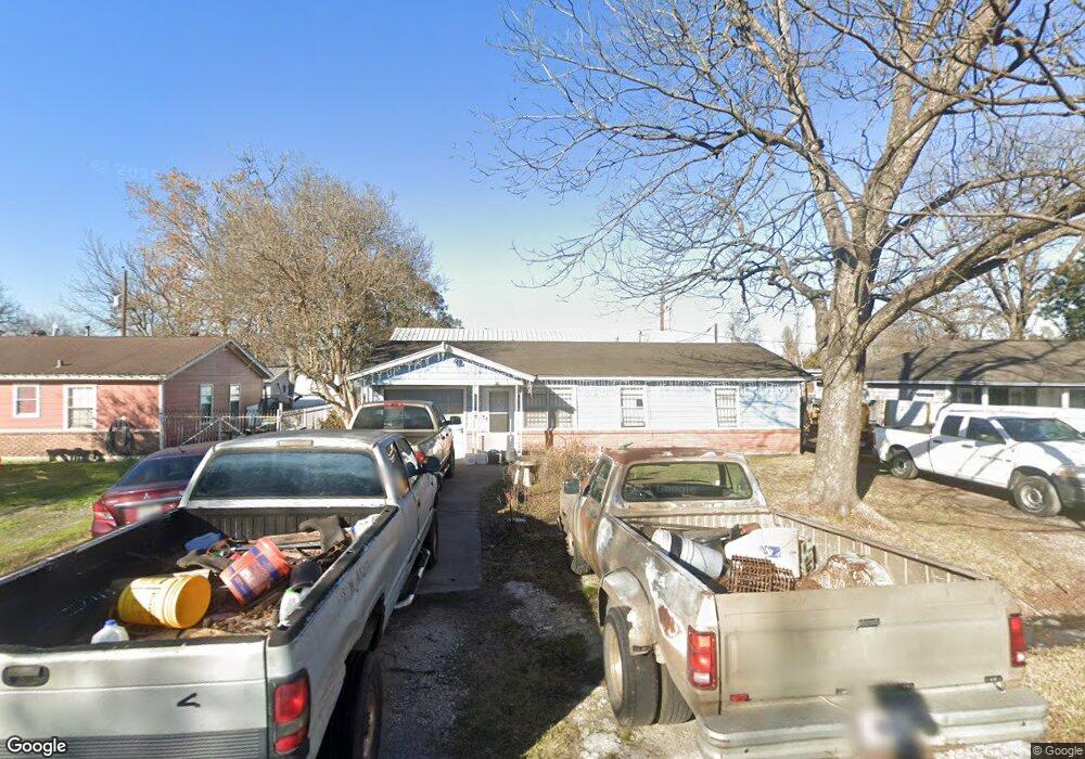 2319 Mooney Rd, Houston, TX 77093 - photo 1