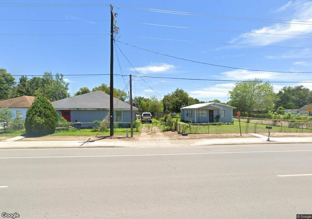 912 S Salinas Blvd, Donna, TX 78537 - photo 1