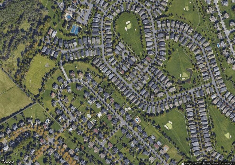 1980 Alexander Dr unit I27, Macungie, PA 18062 - photo 1