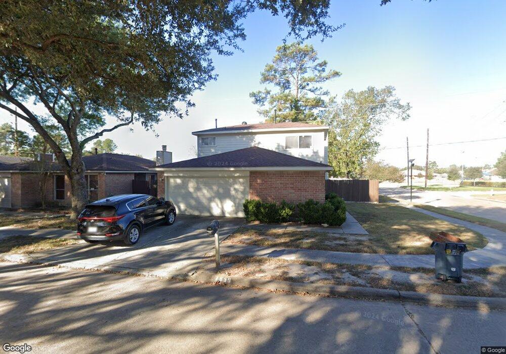 7839 Gatehouse Dr, Houston, TX 77040 - photo 1