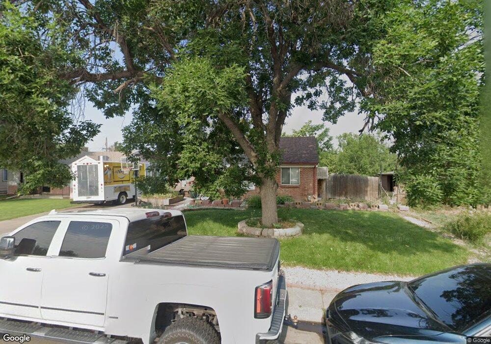 1985 Iola St, Aurora, CO 80010 - photo 1