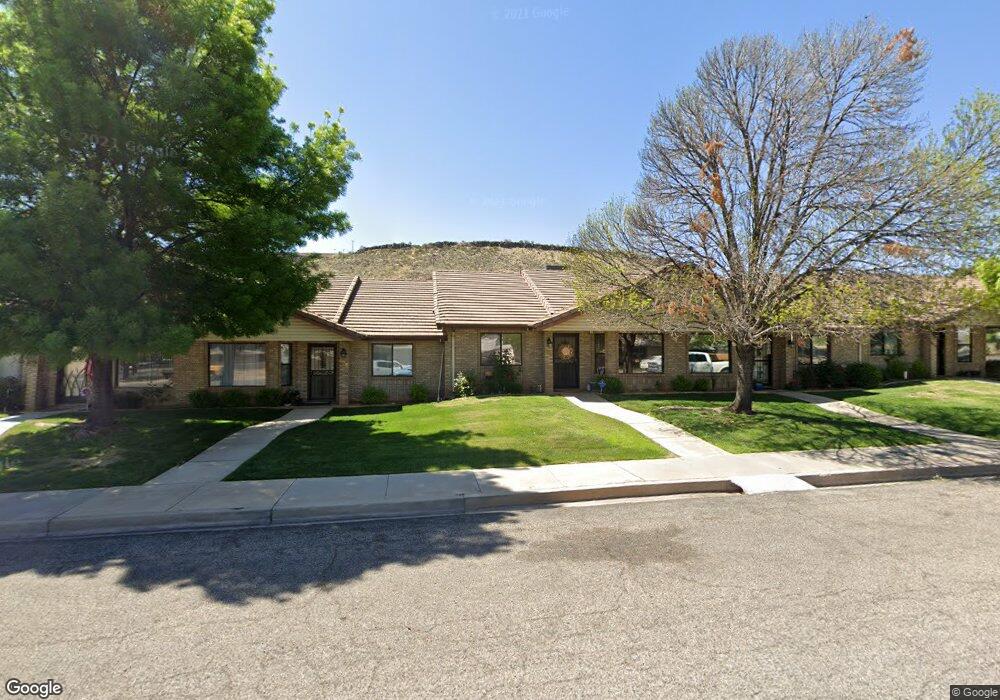 622 S 100 W unit W, Saint George, UT 84770 - photo 1