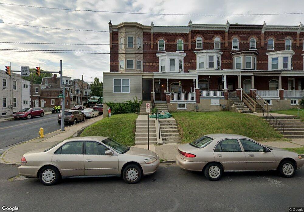 1402 W Chew St unit 2, Allentown, PA 18102 - photo 1