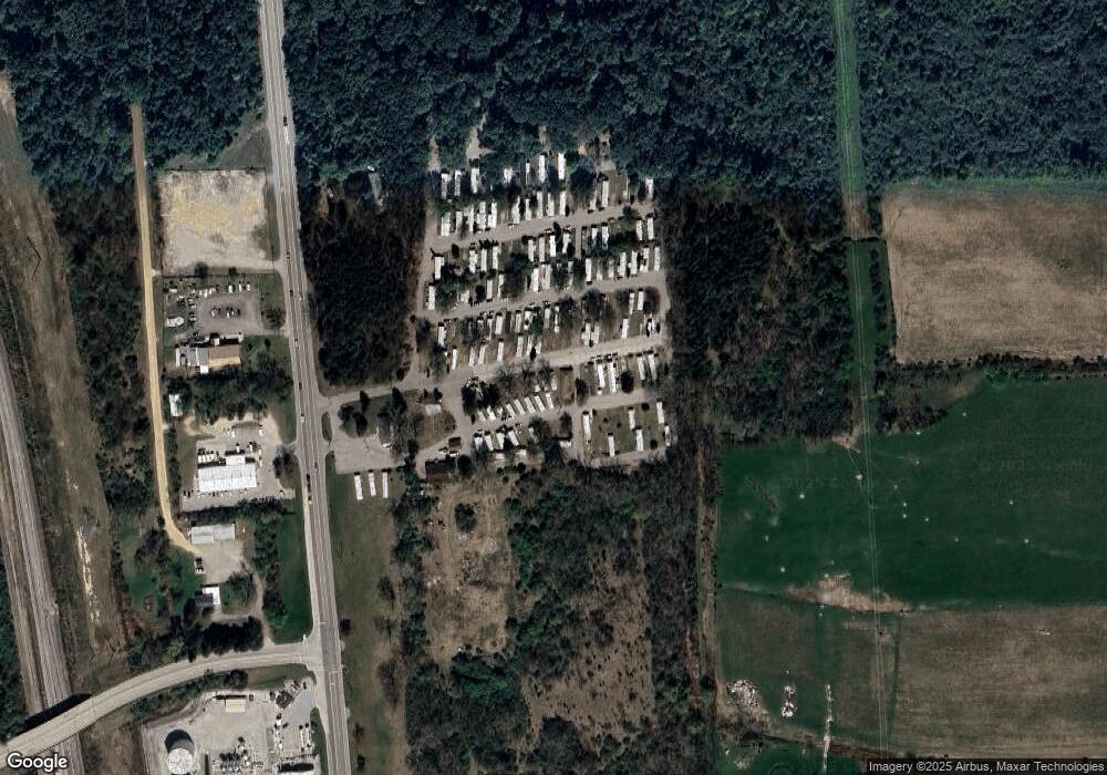 216 South Dr, Mount Morris, MI 48458 - photo 1