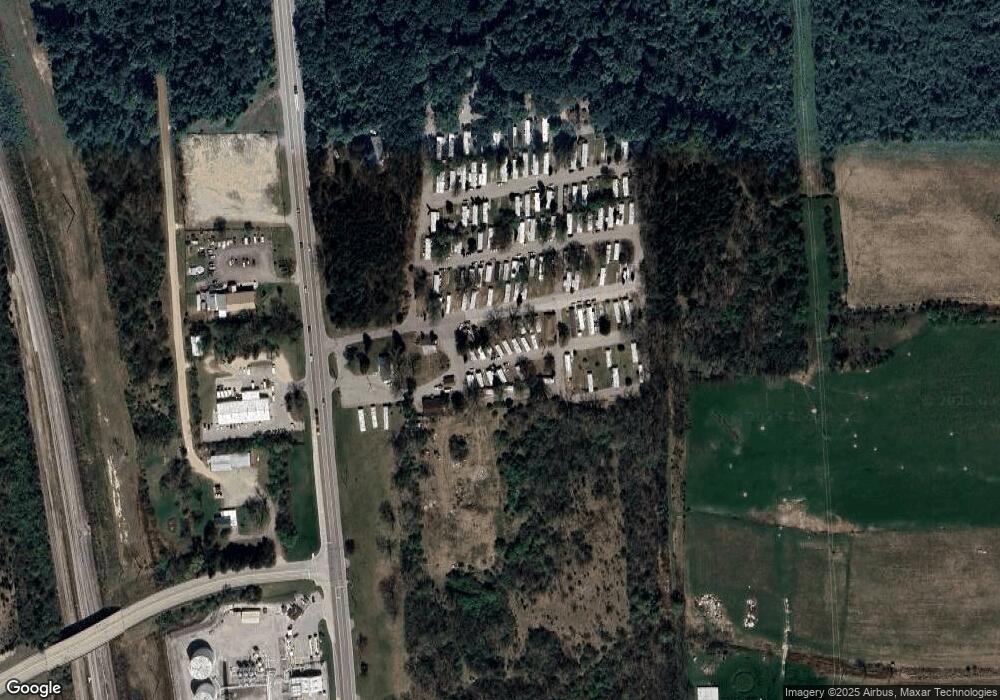 208 South Dr, Mount Morris, MI 48458 - photo 1