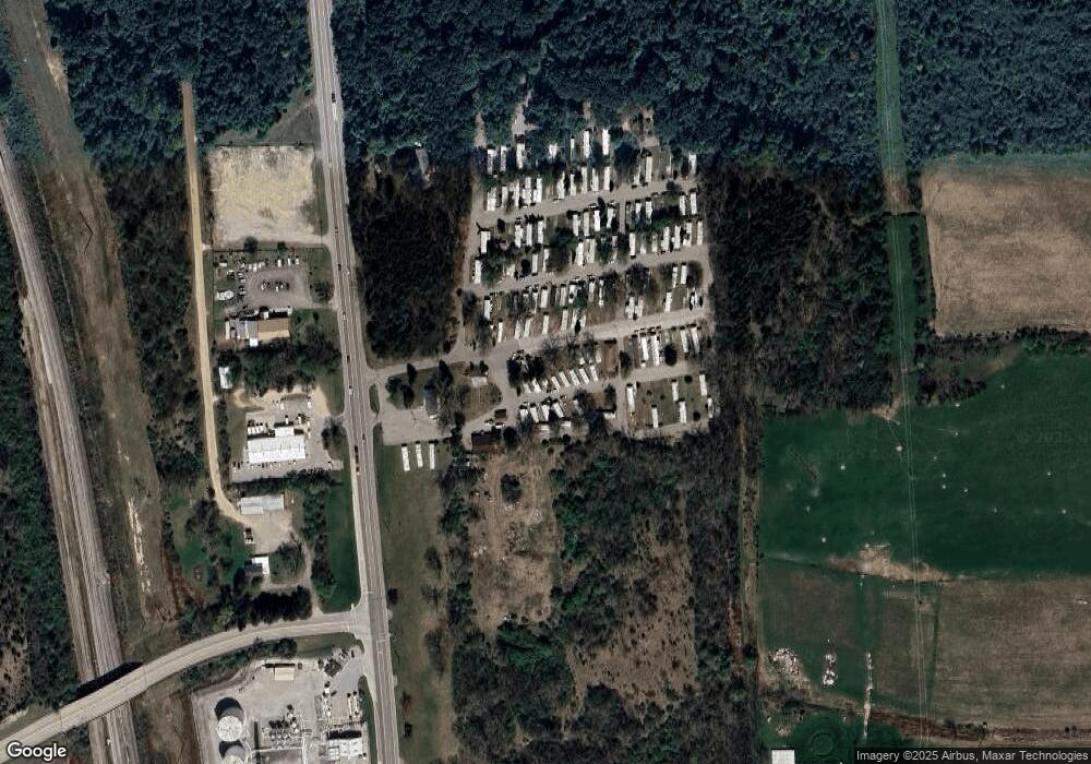 206 South Dr, Mount Morris, MI 48458 - photo 1