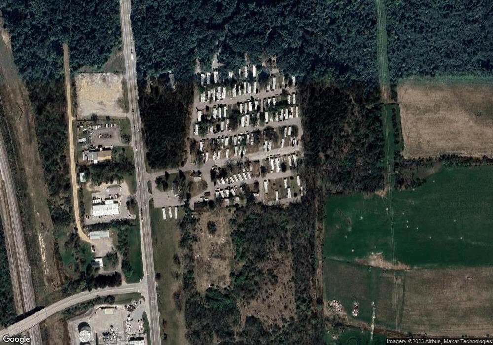 214 South Dr, Mount Morris, MI 48458 - photo 1