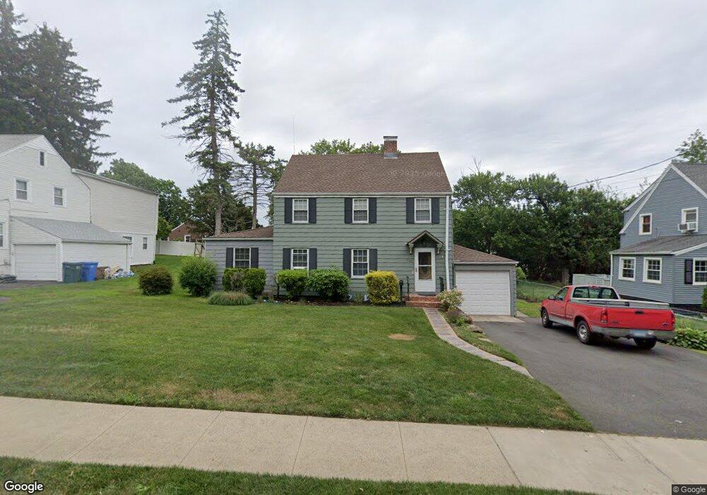 143 Ridge Rd, Hamden, CT 06517 - photo 1