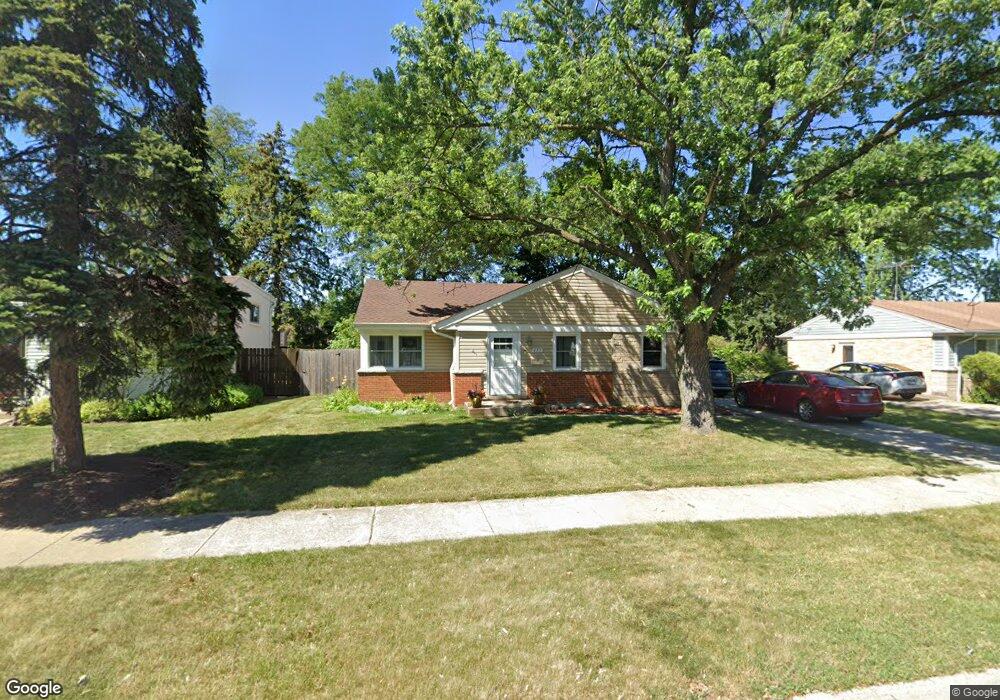 423 E Park Ave, Elmhurst, IL 60126 - photo 1