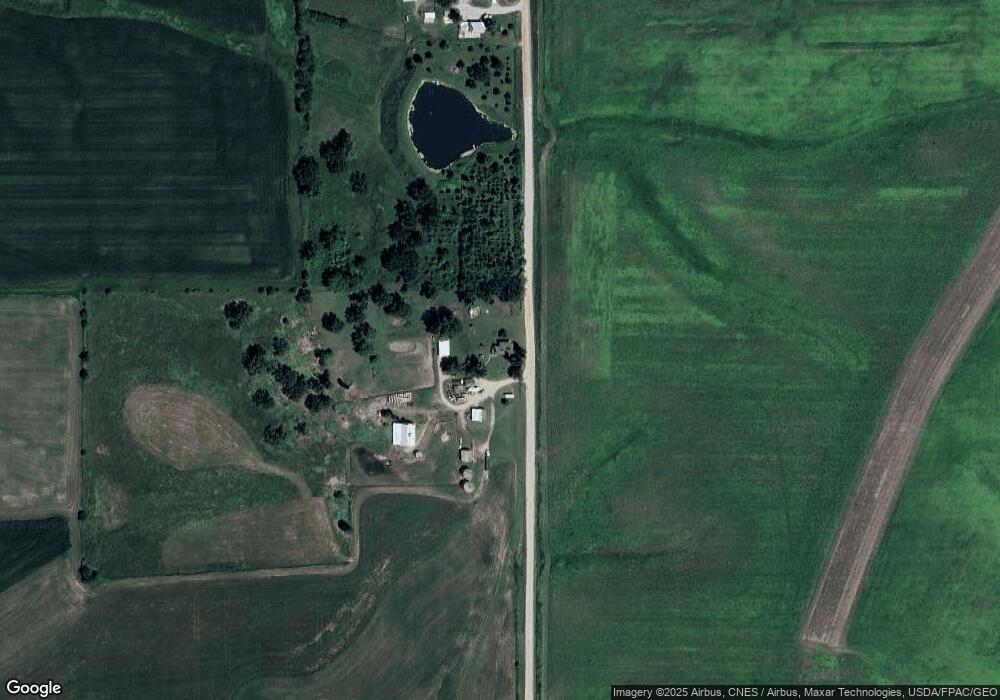 4825 W 4th St S, Newton, IA 50208 - photo 1