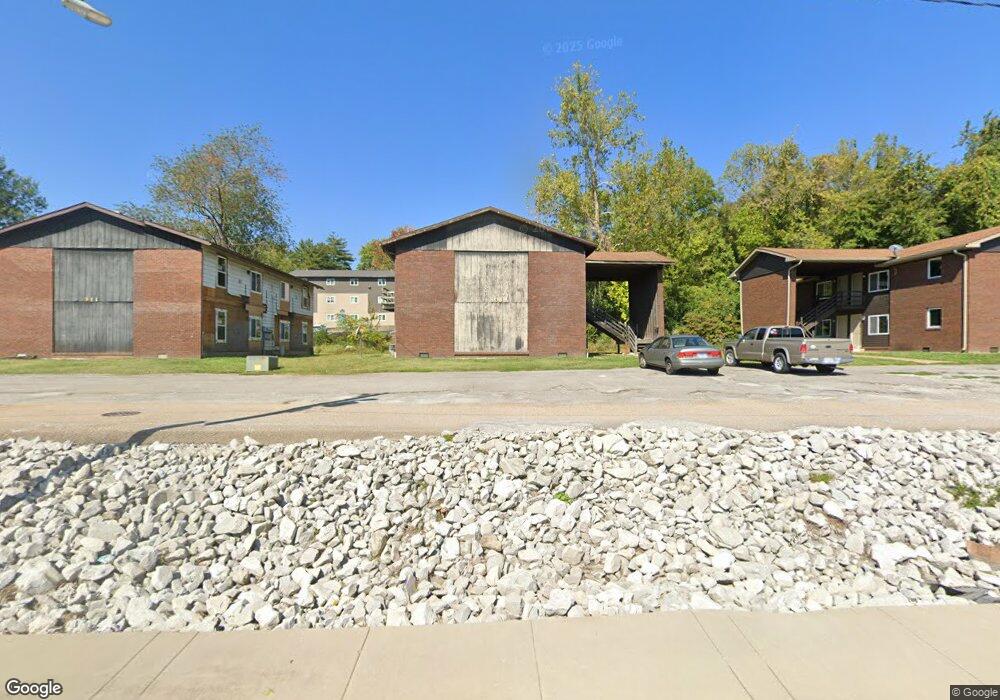 809 S Morrison Ave, Collinsville, IL 62234 - photo 1