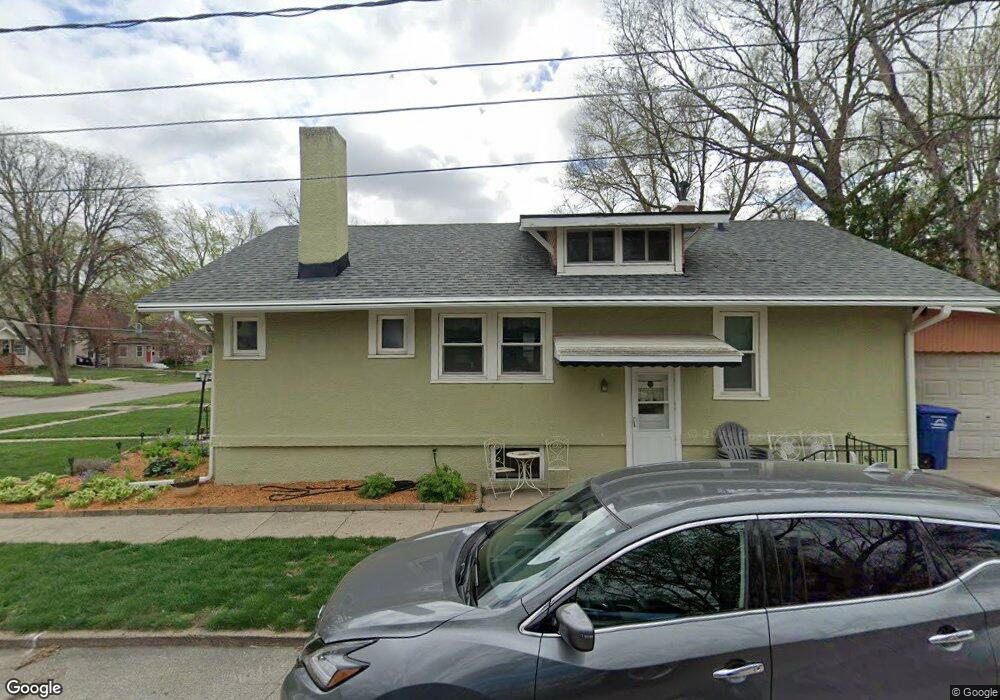 690 40th St, Des Moines, IA 50312 - photo 1