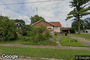 302 Wilcox St, Zeigler, IL 62999