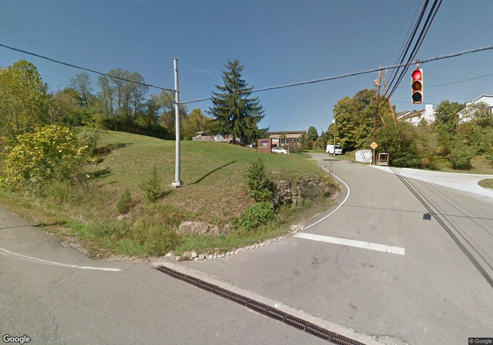 2 Sunrise Acres Rd, Huntington, WV 25705 - photo 1