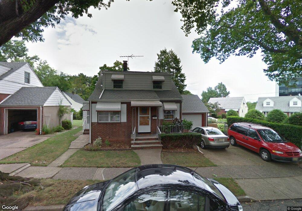 257 Coolidge Ave, Hasbrouck Heights, NJ 07604 - photo 1