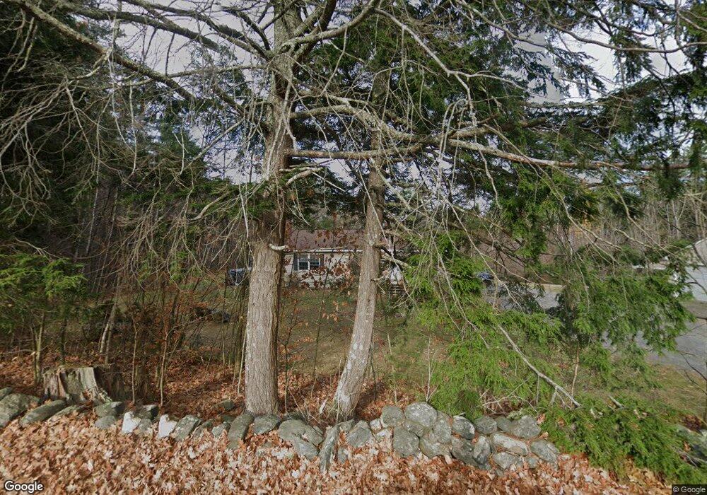 1368 N Hemlock Rd, Charlestown, NH 03603 - photo 1