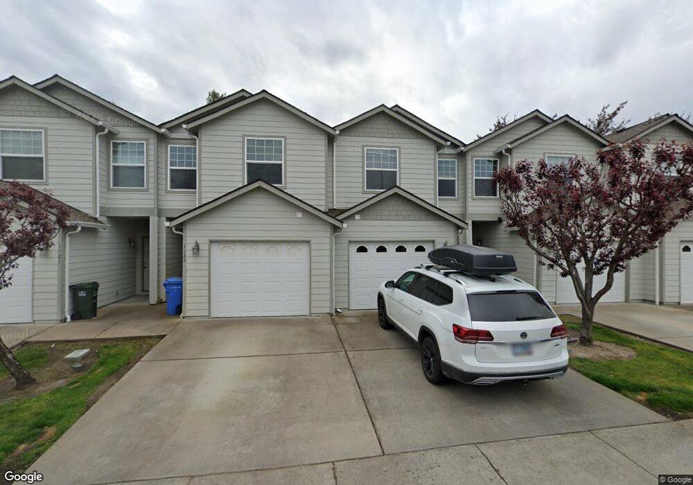 1129 SW Cal Allen Ln, Grants Pass, OR 97527 - photo 1