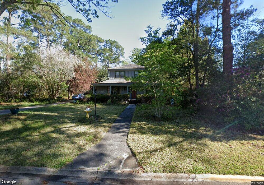208 E 66th St, Savannah, GA 31405 - photo 1