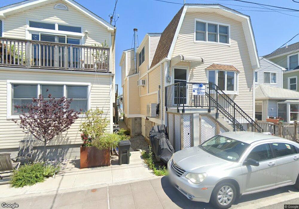 47 W 11th Rd, Broad Channel, NY 11693 - photo 1