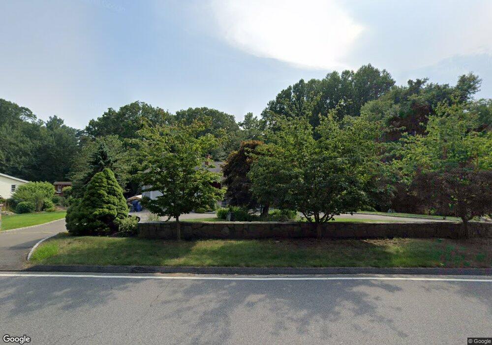 27 Golden Hill St, Trumbull, CT 06611 - photo 1