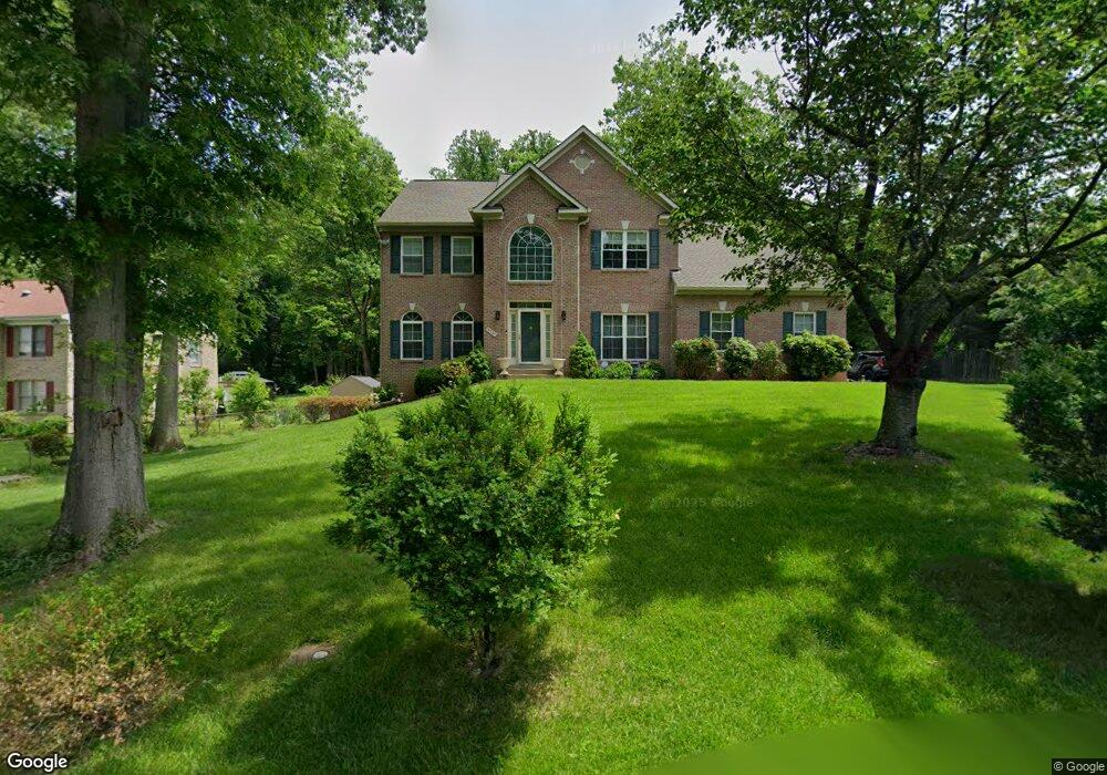 4737 Groves Ln, Fairfax, VA 22030 - photo 1