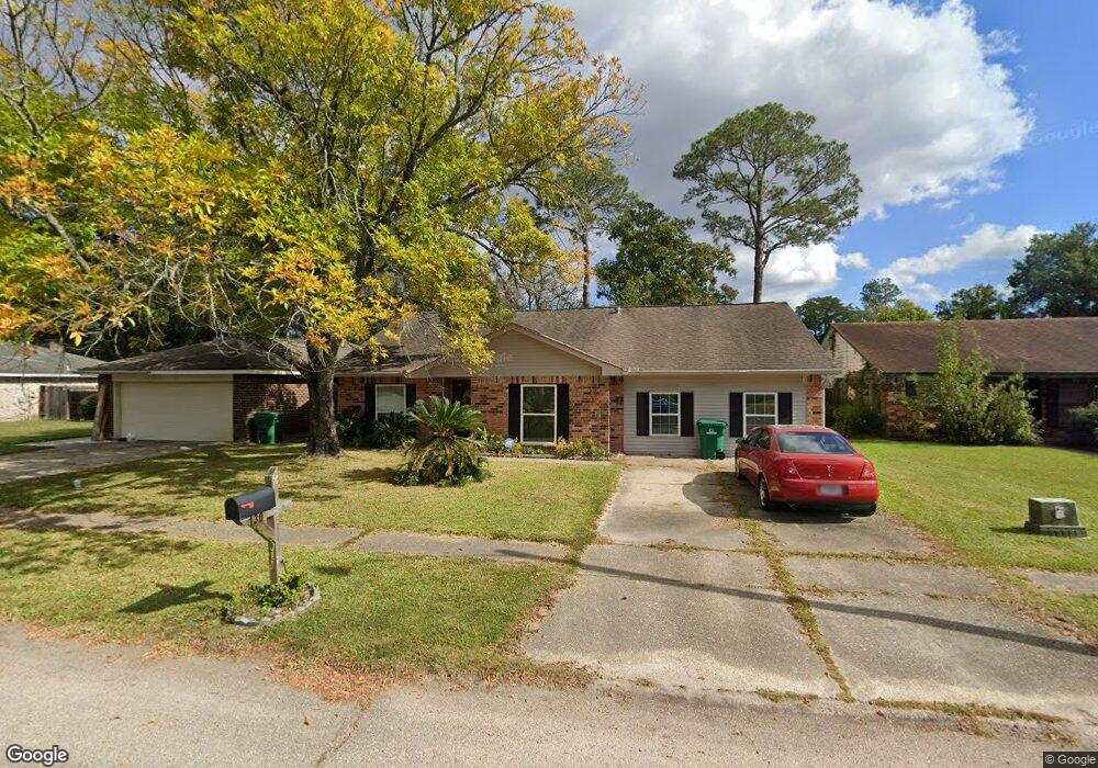 130 W Queens Dr, Slidell, LA 70458 - photo 1