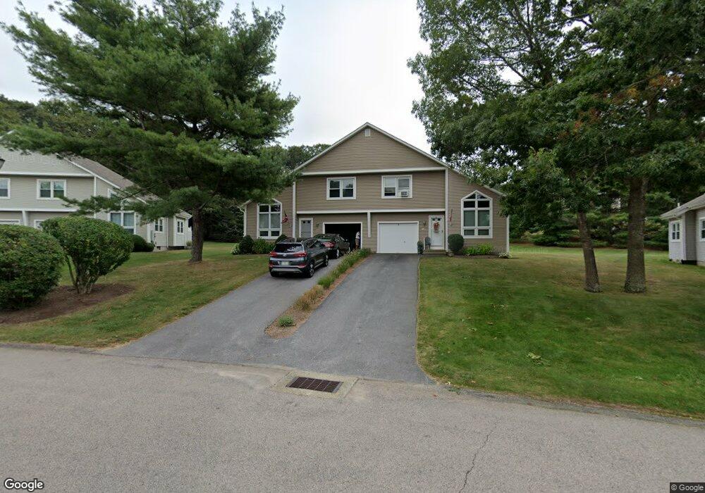 85 Quannacut Rd unit B, Westerly, RI 02891 - photo 1