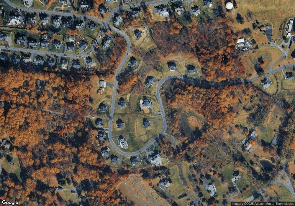 5745 Saucon Ridge Rd unit Lot71, Coopersburg, PA 18036 - photo 1