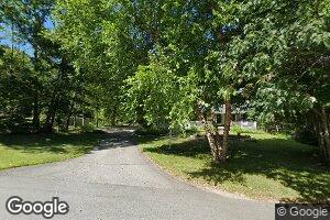 27 Rivermeadow Dr, Steep Falls, ME 04085