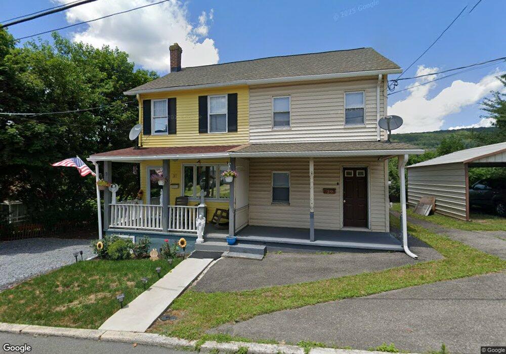 31 W Ridge St, Coaldale, PA 18218 - photo 1