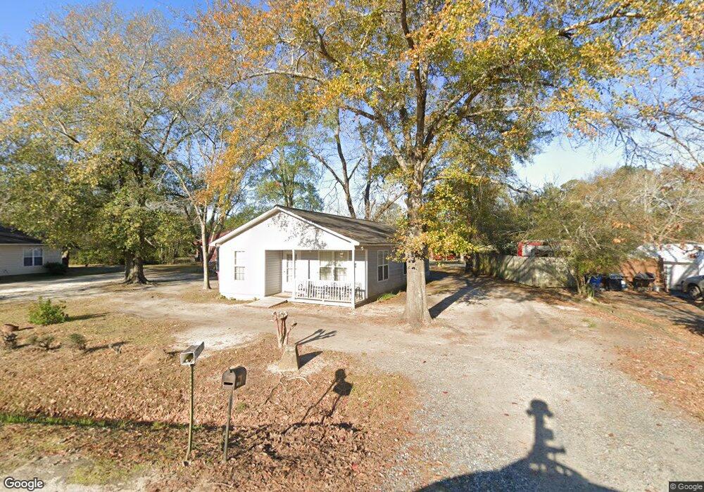 1104 College Cir S, Tifton, GA 31794 - photo 1