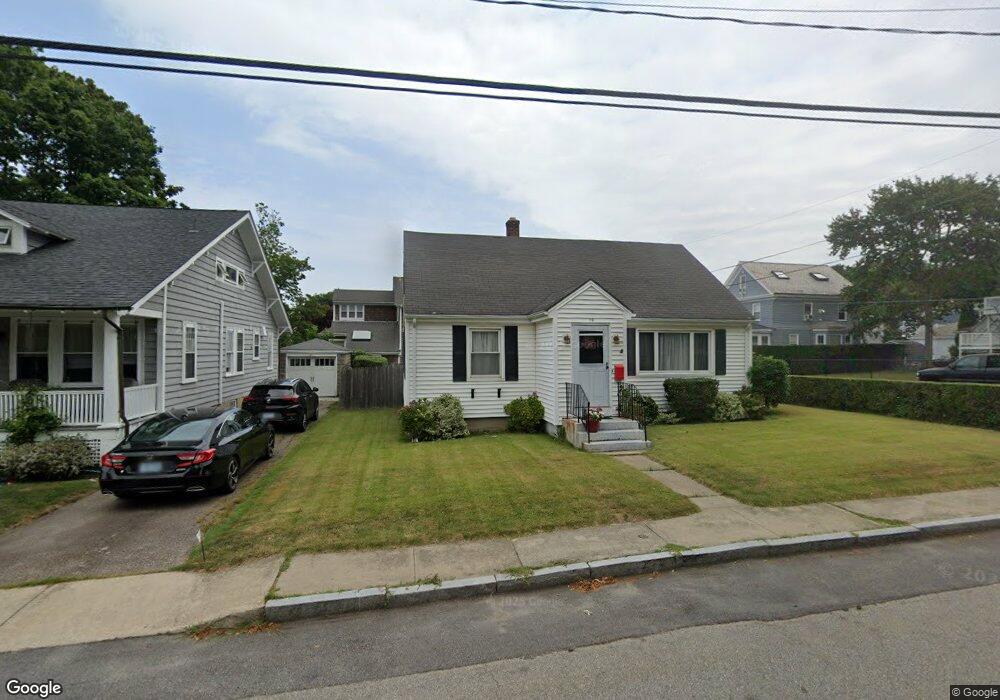 10 Bateman Ave, Newport, RI 02840 - photo 1