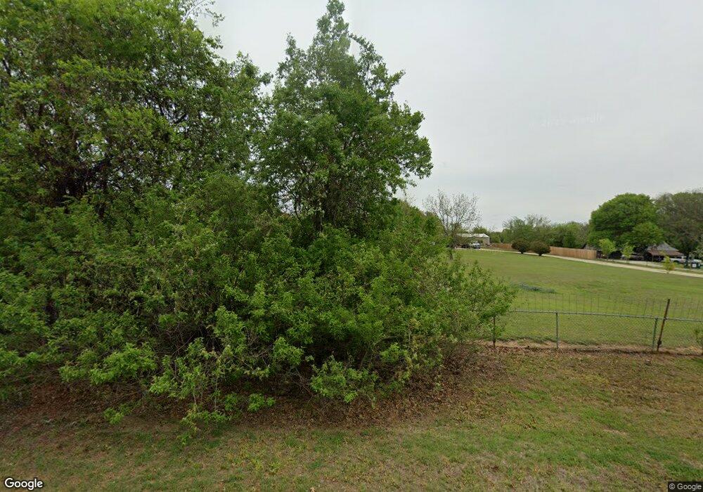 324 Gwen St, Azle, TX 76020 - photo 1