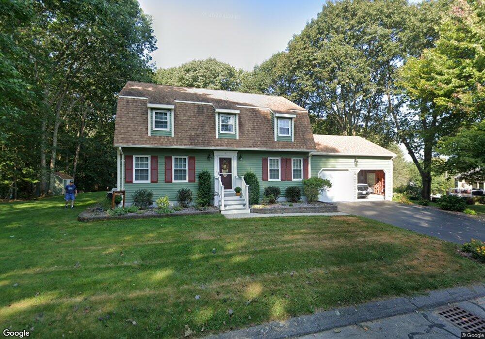 11 Edgehill Ln, Bellingham, MA 02019 - photo 1