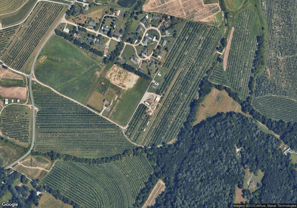 276 Alivia Dr, Hendersonville, NC 28792 - photo 1