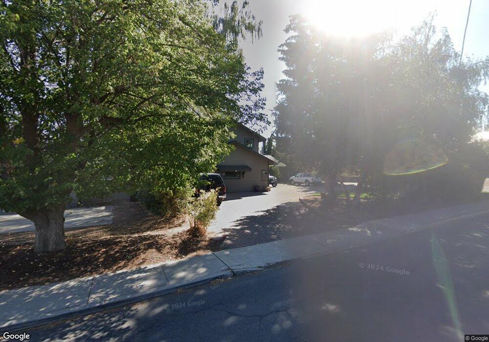 704 NW Harmon Blvd, Bend, OR 97701 - photo 1