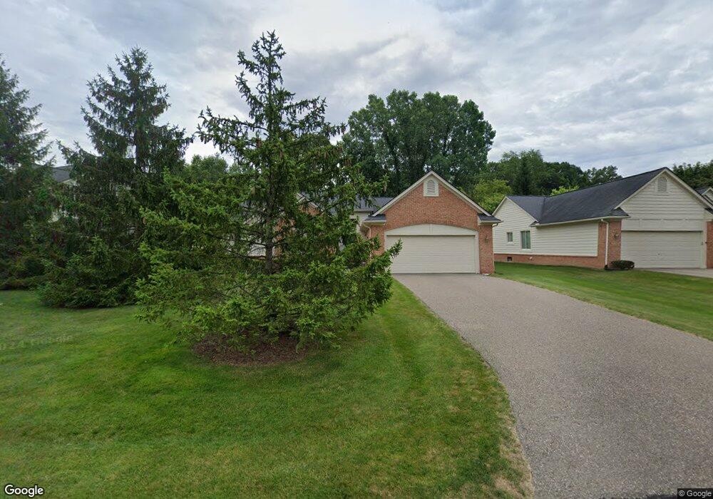 4947 Lagoons Cir unit Bldg-Unit, West Bloomfield, MI 48323 - photo 1