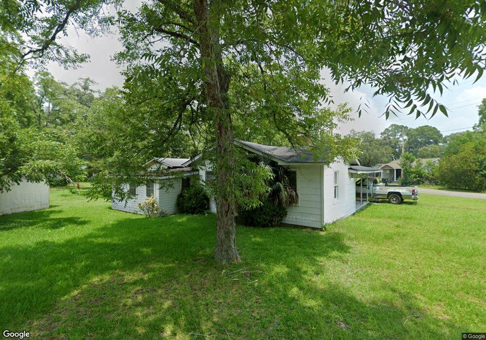 94 Peach Ave, Pearson, GA 31642 - photo 1