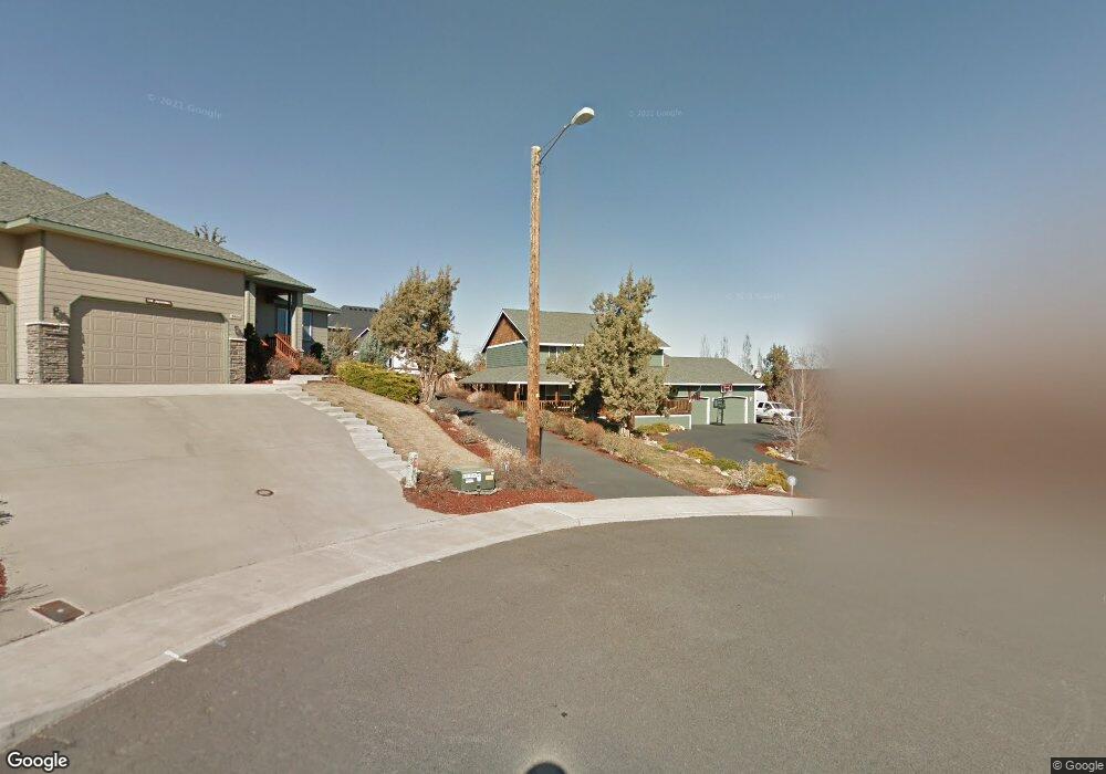 3795 SW Crest Ct, Redmond, OR 97756 - photo 1