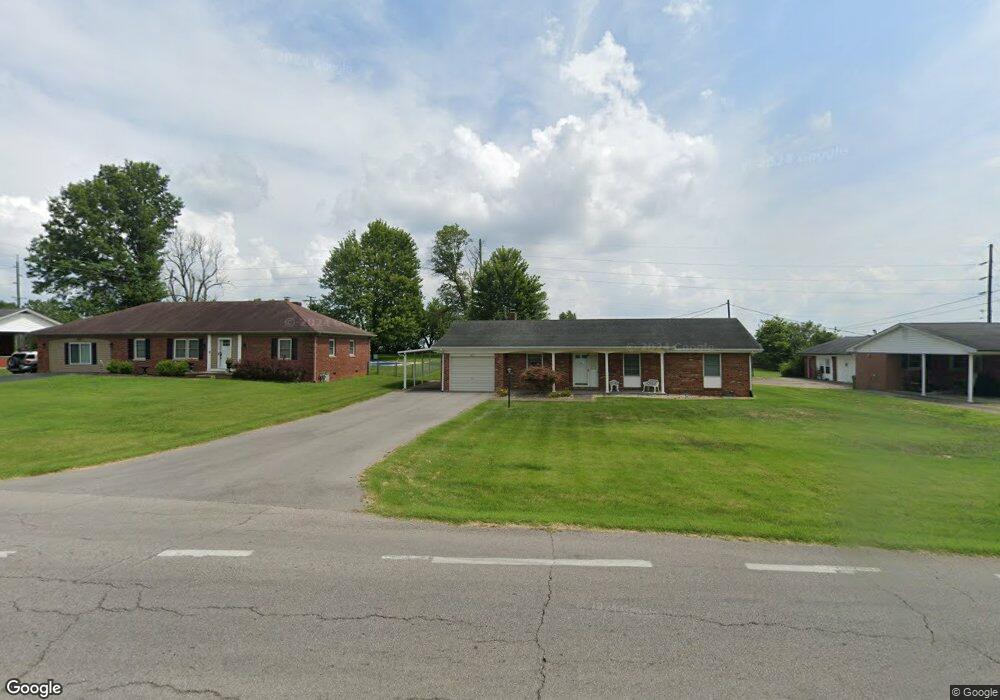 423 Pleasant Hill Dr, Harrodsburg, KY 40330 - photo 1