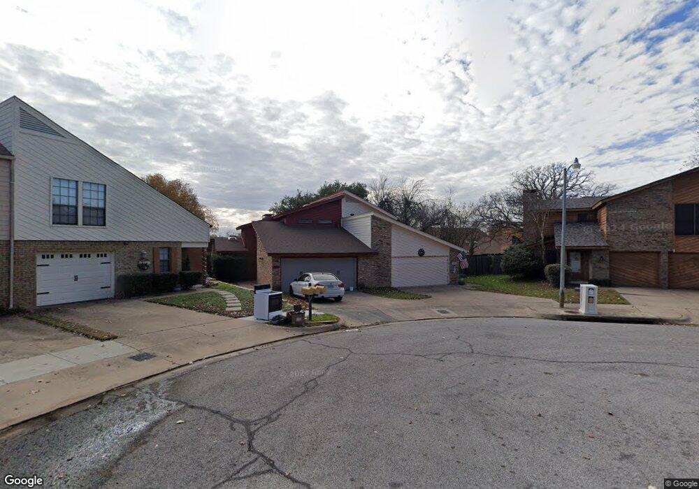 3005 Carolyn Ct, Bedford, TX 76021 - photo 1