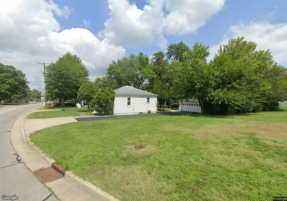 1719 Beam Rd, Columbus, IN 47201 - photo 1